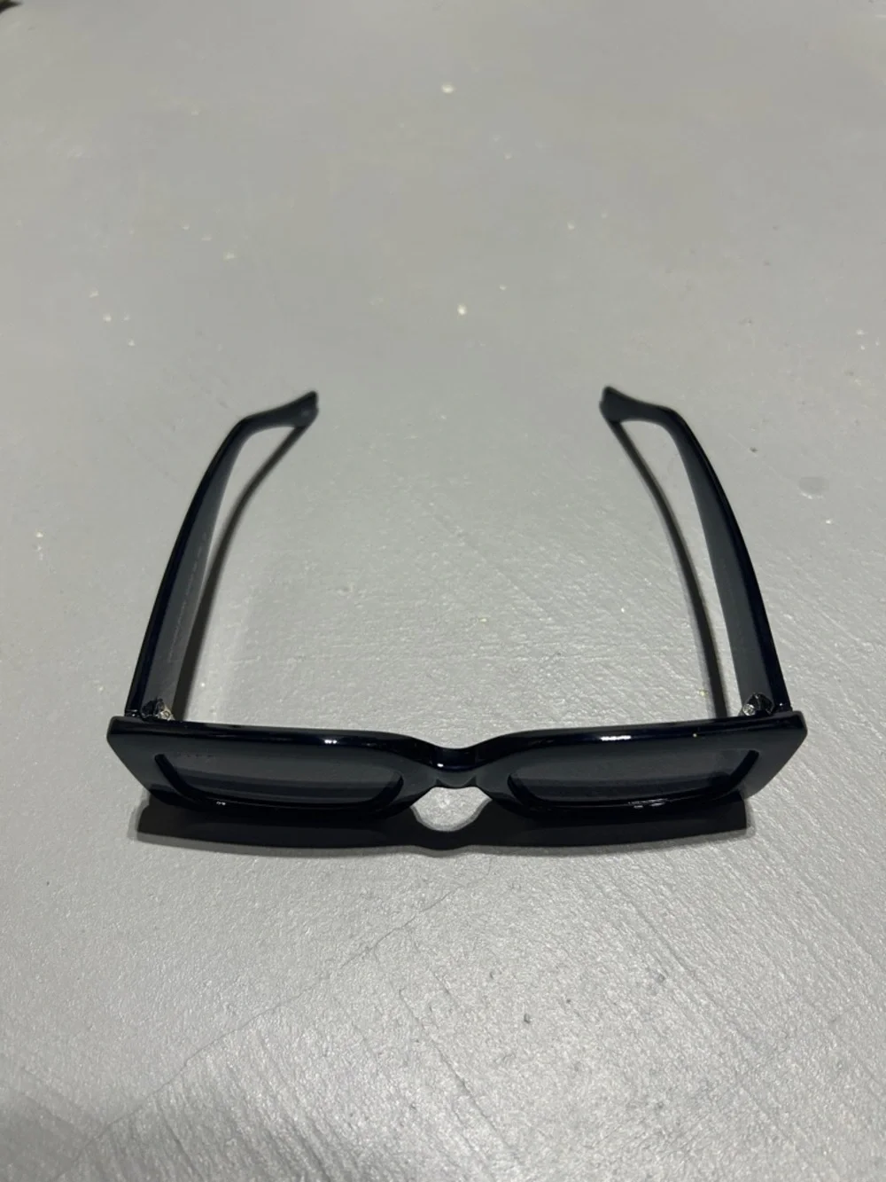 (NEW) Sephora x DIFF Indy Black Chunky Polarized Sunglasses with Hard Case